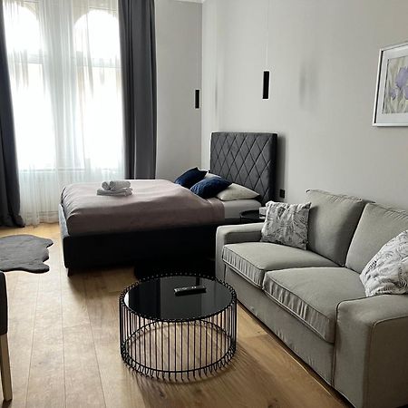 Room 44 Osijek Extérieur photo